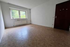 Renovierungsbedürftige 4 Zimmerwohnung in Limmer für 4 Personen – Zimmermannstraße 5, 30453 Limmer, Hannover – Vorschaubild 10