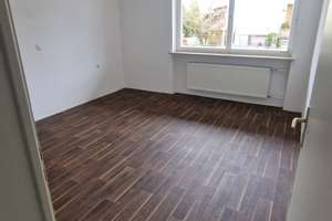 „Alte Dame sucht neue Liebhaber“ – Zweifamilienhaus mit Herz in Biberbach  – Im Mergelsee 20, 86485 Biberbach – Vorschaubild 8