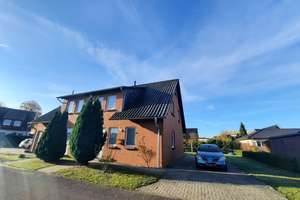 Familien aufgepasst ! Doppelhaushälfte in ruhiger Lage ab 01.02.2026 frei ! – Kirschweg  10, 39624 Kalbe (Milde) – Vorschaubild 2