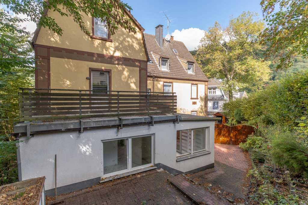 Immobilie in Nachrodt-Wiblingwerde - Ca. 92 m² große Terrassenwohnung mit Tageslichtbad und Stellplatz in Nachrodt-Wiblingwerde - Bild 2