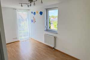 Freundliche und gepflegte 6-Zimmer-Doppelhaushälfte mit EBK in Mutlangen – Ostalbkreis – Vorschaubild 11