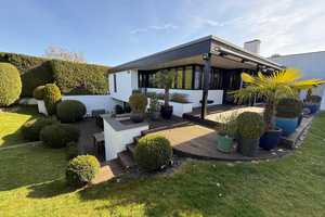 Einzigartige Architekten-Villa mit hochwertiger Ausstattung in Naturnähe !  – Neuss (Rhein-Kreis) – Vorschaubild 3