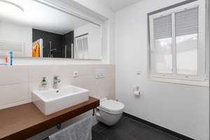Wohnkomfort für jede Lebensphase – barrierefreie 3-Zimmer-Wohnung mit Balkon & Aufzug – Die vollständige Adresse der Immobilie erhältst du vom Anbieter., 97502 Euerbach – Vorschaubild 10