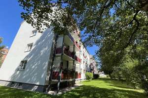 Bezugsfertige 2-Raum-Erdgeschosswohnung mit Blick ins Grüne