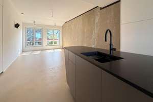 Rarität hoch über den Dächern der Stadt! Luxuriöser, kernsanierter Wohntraum in Bestlage – Die vollständige Adresse der Immobilie erhältst du vom Anbieter., 70597 Haigst, Stuttgart – Vorschaubild 2