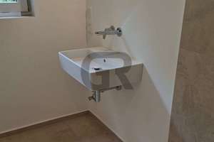 Moderne 3 Zimmer Wohnung mit Balkon in ruhiger Lage im Westend/ Nord – 60322 Westend-Süd, Frankfurt am Main – Vorschaubild 9