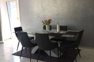 Schöne, helle 3-Zimmer-Wohnung mit Balkon und Einbauküche – Eltviller Str. 31, 65232 Taunusstein – Vorschaubild 2