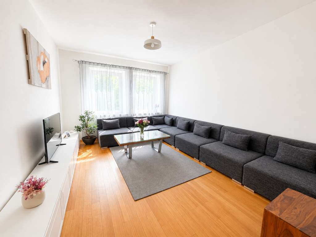 Immobilie in Bobingen - Privater Zugang zur Singold: Besonderes (Mehrfamilien)Haus in Bobingen! - Bild 3