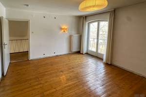 Charmantes Einfamilienhaus mit großem Garten und Doppelgarage in Schongau! – Die vollständige Adresse der Immobilie erhältst du vom Anbieter., 86956 Schongau – Vorschaubild 7