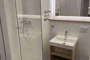 Möblierte Wohnung in Studentenwohnheim  – Am Oberwiesenfeld 9, 80809 Am Riesenfeld, München – Vorschaubild 6