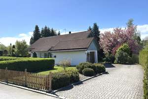 Herrliches Landhaus mit idyllischem Traumgarten und zweiter Bauparzelle in Thyrnau – Die vollständige Adresse der Immobilie erhältst du vom Anbieter., 94136 Thyrnau – Vorschaubild 7