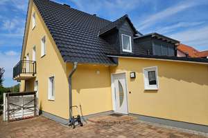 Doppelhaushälfte mit Garten – Ahornweg 27 A, 14656 Brieselang – Vorschaubild 2