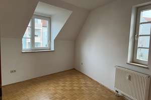Lichtdurchflutete Maisonette-Wohnung mit Balkon am Heuchelhof – Die vollständige Adresse der Immobilie erhältst du vom Anbieter., 97084 Heuchelhof, Würzburg – Vorschaubild 15