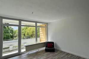 Lichtdurchflutete 3-Zimmer-Wohnung mit zwei Balkonen und hochwertiger Ausstattung – Die vollständige Adresse der Immobilie erhältst du vom Anbieter., 38116 Lehndorf-Watenbüttel, Braunschweig – Vorschaubild 4