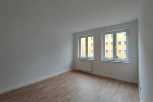 DREI ZIMMER in BELIEBTER LAGE – Moskauer Str. 7, 6712 Zeitz – Vorschaubild 2