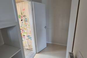MÖBLIERTE 1 RAUM-WOHNUNG MIT  EXTRA DACHGARTEN! (TG) – August-Bebel-Straße 17C, 1219 Strehlen, Dresden – Vorschaubild 9