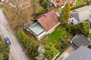 Charmantes Einfamilienhaus in begehrter Wohnlage von Gauting – Die vollständige Adresse der Immobilie erhältst du vom Anbieter., 82131 Gauting – Vorschaubild 12