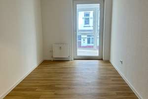 Frisch renovierte 4-Zimmer Wohnung mit Wintergarten in der Südstadt ! – Kleine Düwelstraße 15, 30171 Südstadt, Hannover – Vorschaubild 7