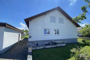 Viel Platz für den Alltag in Bodelshausen - 7 Zimmer und großer Garten – Die vollständige Adresse der Immobilie erhältst du vom Anbieter., 72411 Bodelshausen – Vorschaubild 8