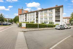 3-Zimmer-Wohnung mit sonniger Loggia in Düsseldorf-Hotlhausen! – 40589 Holthausen, Düsseldorf – Vorschaubild 14