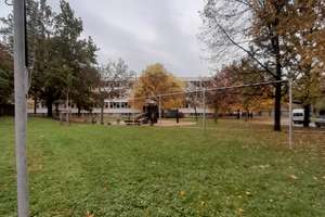 Property thumbnail 9