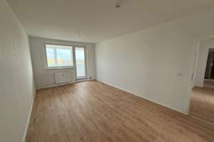 Kratzen Sie an den Wolken! Top 3-Zimmer-Wohnung mit Wintergarten! – Lübecker Straße 45, 39124 Neue Neustadt, Magdeburg – Vorschaubild 5