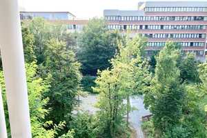 Exklusive 4-Zimmer-Wohnung mit 2 Balkonen und EBK in München Haidhausen – Prinzregentenstraße 128, 81677 München – Vorschaubild 8