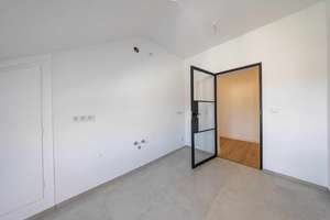 Kernsaniert & bezugsfrei: Moderne 3,5-Zimmer-Wohnung mit historischem Charme an der Karlsaue – Die vollständige Adresse der Immobilie erhältst du vom Anbieter., 34121 Süd, Kassel – Vorschaubild 11