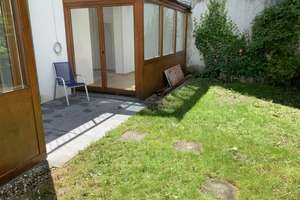 Teilmöbliertes Appartement mit Garten im Zentrum!! Ab sofort!