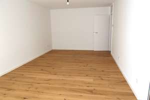 ** Wohnen am Park: Lichtdurchflutete 3-Zimmer-Wohnung * Westbalkon zum Innenhof  * U-Bahn-Nähe** – *  Christoph-von-Gluck-Platz *, 80807 Milbertshofen, München – Vorschaubild 3