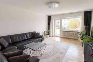 Ruhig gelegene Dreizimmerwohnung mit Balkon und Tiefgaragenstellplatz in München-Am Hart – 80937 Am Hart, München – Vorschaubild 2