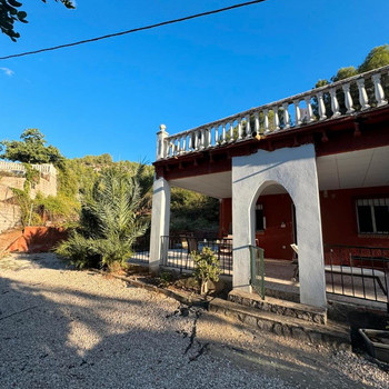 Die freistehende Villa in Villalonga