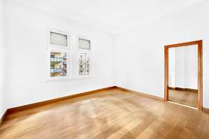 Augsburg, beste Lage, hohe Räume, geschmackvoll sanierte Etage auf 305 m² Wfl. – Die vollständige Adresse der Immobilie erhältst du vom Anbieter., 86159 Bahnhofs-, Bismarckviertel, Augsburg – Vorschaubild 5