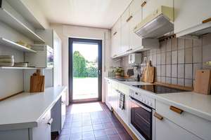 Bungalow in Süd-West-Ausrichtung, Vier-Zimmer, Garten und viel Privatsphäre in ruhiger Lage. Garage. – Die vollständige Adresse der Immobilie erhältst du vom Anbieter., 42719 Wald, Solingen – Vorschaubild 9
