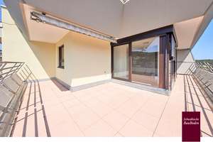 Stuttgart-Botnang: Attraktive 3,5-Zi.-Wohnung im 6. OG, Terrasse/Loggia, Parkett & Einbauküche +++ – Belaustraße 18A, 70195 Botnang-Süd, Stuttgart – Vorschaubild 19