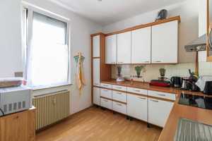 Attraktive Gelegenheit: MFH mit 4 WE und einer GE sowie Wertsteigerungspotenzial in Innenstadtlage – Darmstadt-Dieburg (Kreis) – Vorschaubild 3