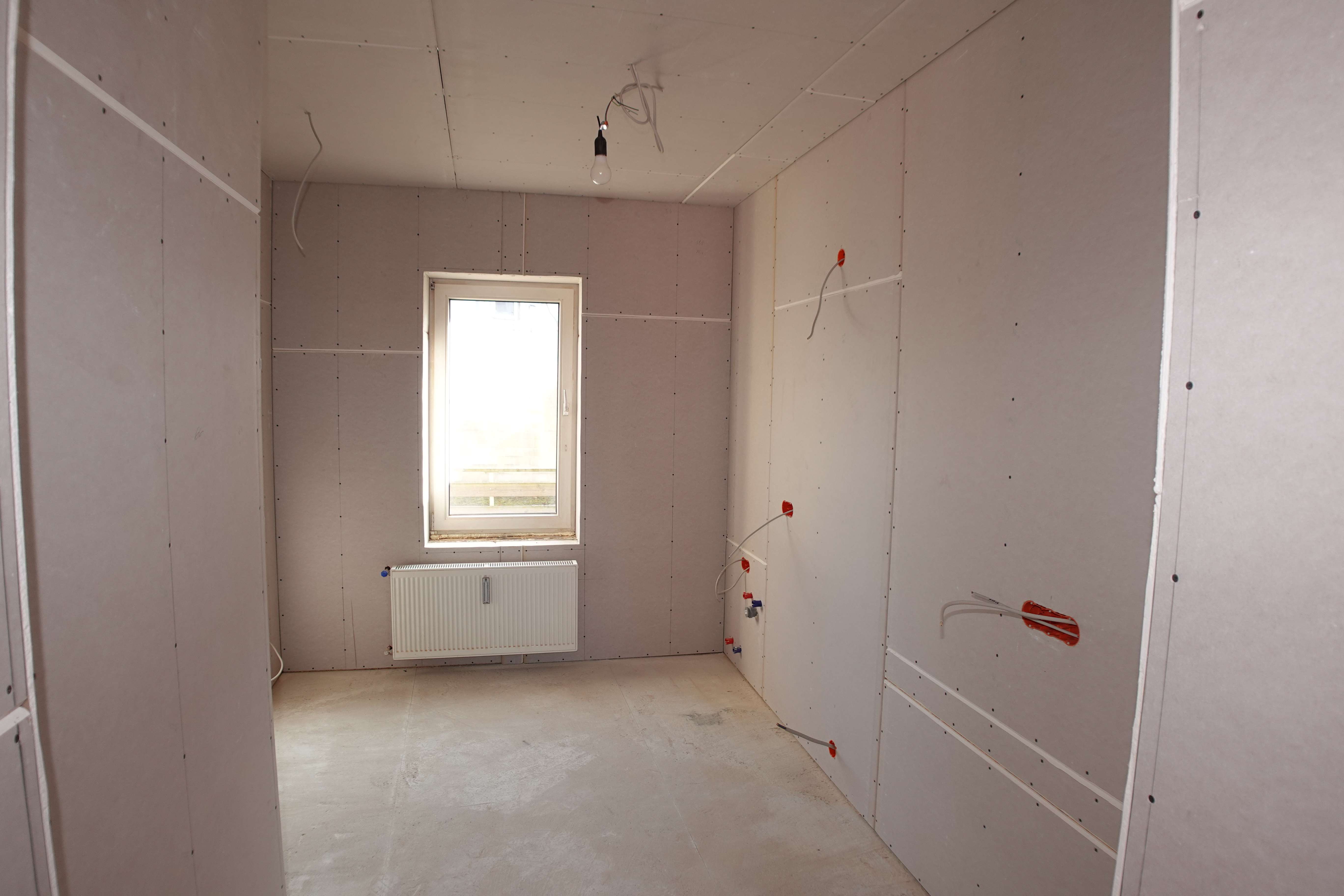 Immobilie in Königslutter am Elm - Charmantes Mehrfamilienhaus mit Denkmalschutz und Entwicklungspotenzial in Toplage von Königslutter - Bild 2