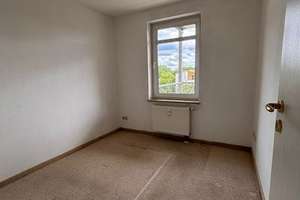 Gut geschnittene 2-R-Wohnung im 3.OG mit großem Balkon ab August 2026 zu mieten – Bahnhofstraße 17, 8056 Mitte-West, Zwickau – Vorschaubild 8