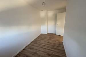 Generalsanierte 4-Zimmer-Maisonette mit Balkon in der Parkstadt Solln – Paul-Klee-Straße 4, 81477 Solln, München – Vorschaubild 14