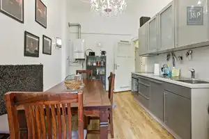 Property thumbnail 10