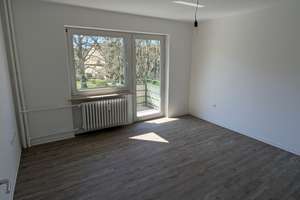 Modernisierte 3 Zi.Whg. mit Balkon in Kiel-Friedrichsort – Hermann-Boßdorf-Weg 4, 24159 Pries, Kiel – Vorschaubild 3