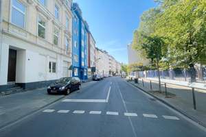Zentrale Lage trifft Wohnkomfort: Bezugsfreie & Großzügige 2-Zimmerwohnung mit Balkon & Einbauküche! – Die vollständige Adresse der Immobilie erhältst du vom Anbieter., 40211 Stadtmitte, Düsseldorf – Vorschaubild 22