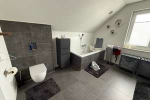 Modernes EFH (Bj. 2017) in Feldrandlage | ca. 150 m² | A+ | Wärmepumpe | PV | Südgarten – Die vollständige Adresse der Immobilie erhältst du vom Anbieter., 71083 Herrenberg – Vorschaubild 13
