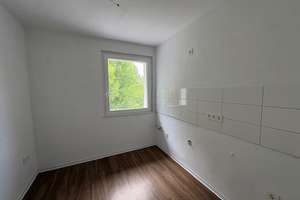 Ihr neues Zuhause: Gemütliche 3-Zimmer-Wohnung mit Balkon – Farrenbroich 42, 45327 Katernberg, Essen – Vorschaubild 5