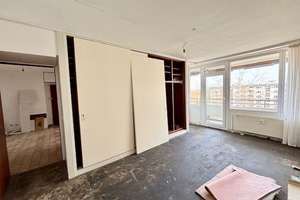 Renovierungsbedürftige Wohnung im 6. Stock mit tollem Weitblick in Düsseldorf-Lörick – Die vollständige Adresse der Immobilie erhältst du vom Anbieter., 40547 Lörick, Düsseldorf – Vorschaubild 18