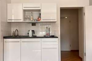 Schöne Wohnung zur Weitervermietung / Nachmieter gesucht – inkl. neuwertiger Möbel – 80809 Am Riesenfeld, München – Vorschaubild 5