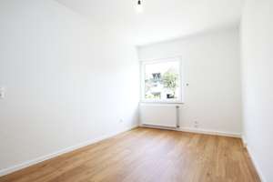 Einziehen und wohlfühlen: Frisch renoviertes Reihenendhaus mit Wintergarten in ruhiger Wohnlage – Holunderweg 7, 53340 Meckenheim – Vorschaubild 18