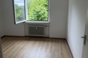 3-Zimmer-Wohnung mit Balkon in Oberkassel – Mönchenwerther Straße 21, 40547 Niederkassel, Düsseldorf – Vorschaubild 2