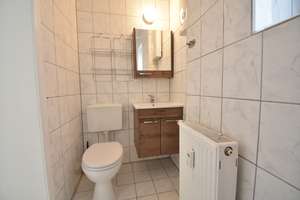 Altbaucharme! Renovierte 2-Zimmer-Wohnung mit Balkon – Steubenstraße 2, 40599 Reisholz, Düsseldorf – Vorschaubild 4