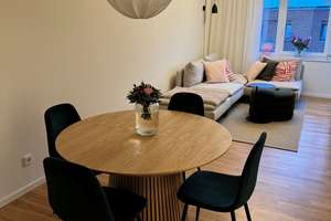 Leben am Wasser in extravaganter Lage -  2-Zimmer-Wohnung